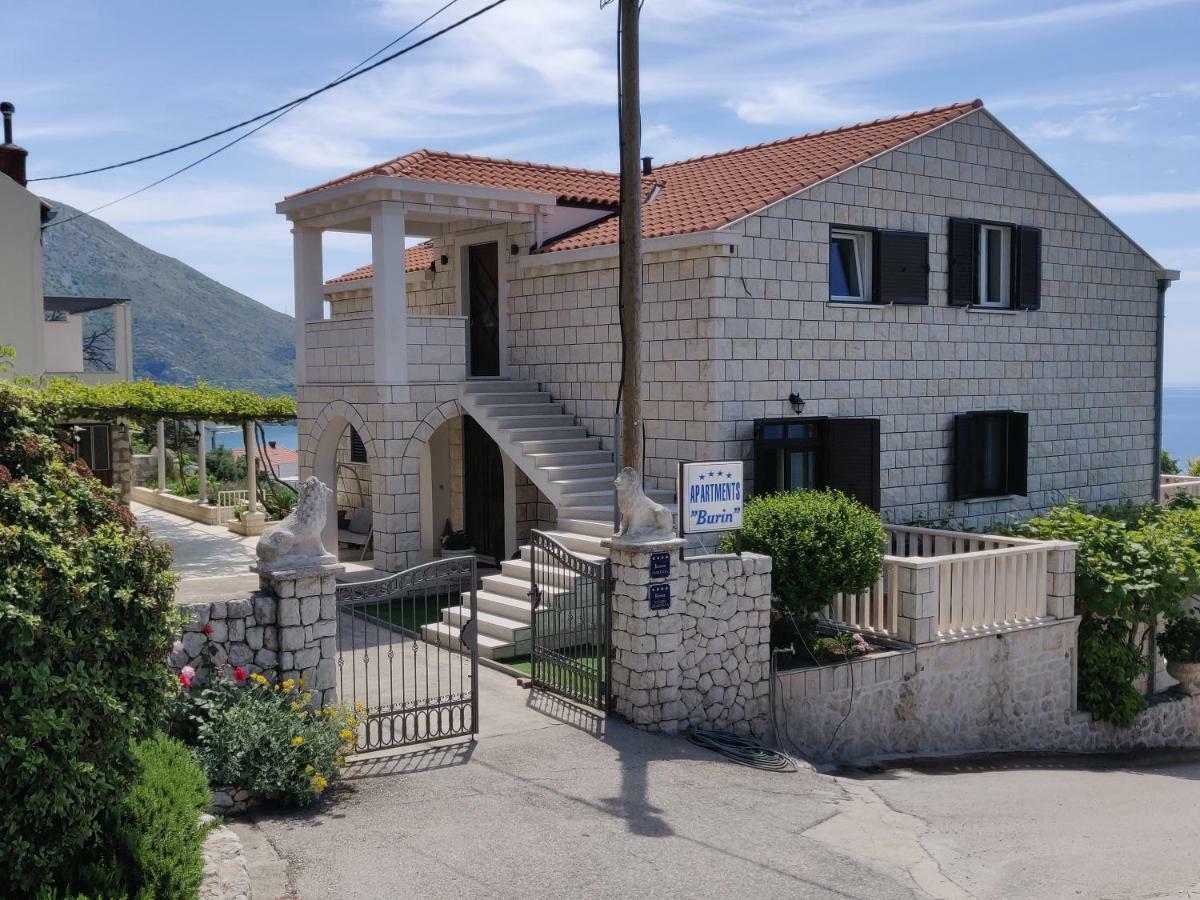 Guest house Burin Mlini Extérieur photo